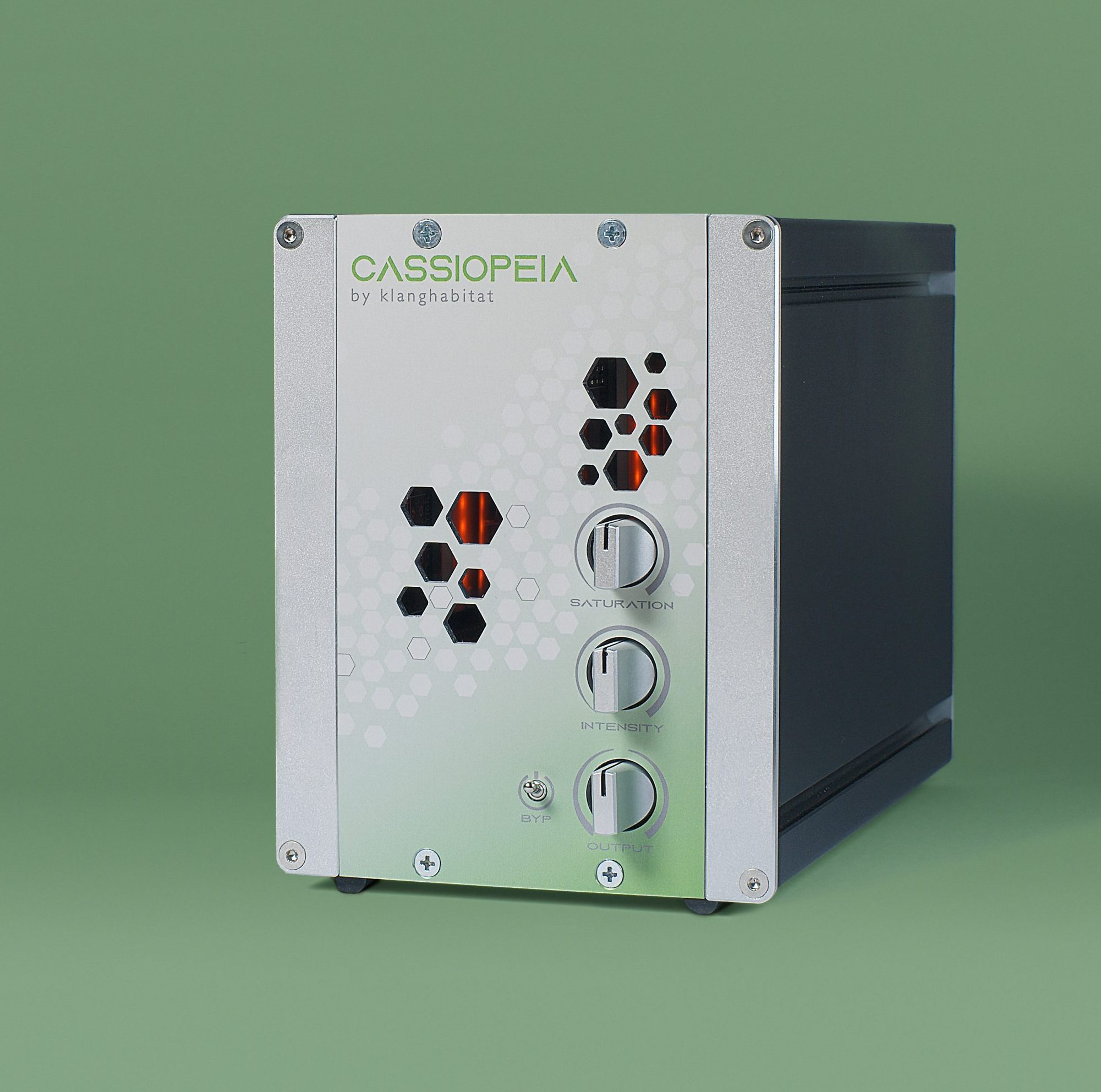 NAMM 2025: klanghabitat introduces cube series - Gearspace